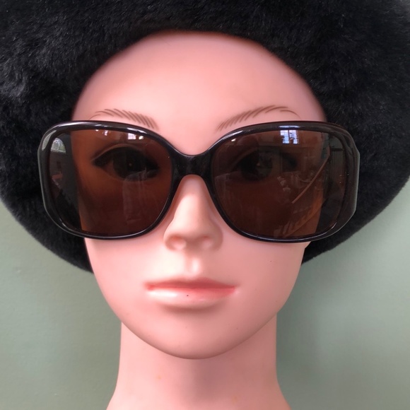 Tory Burch Sunglasses main image 9